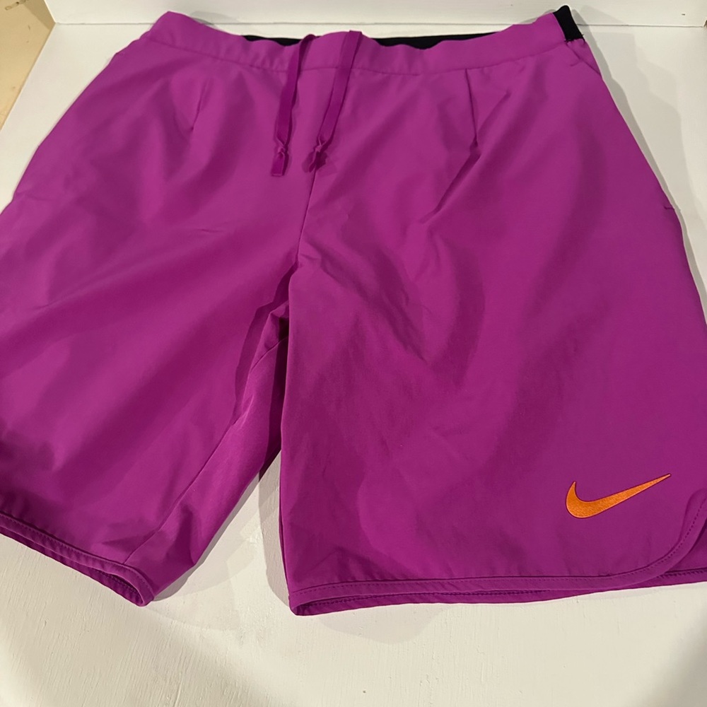 Nike dri fit shorts Medium
